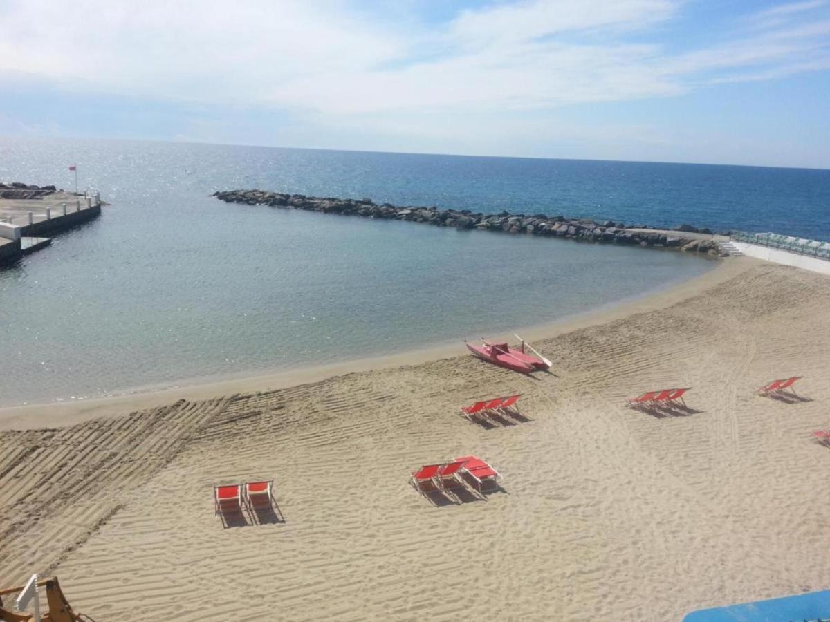 Evycasavacanze Sanremo Exterior foto